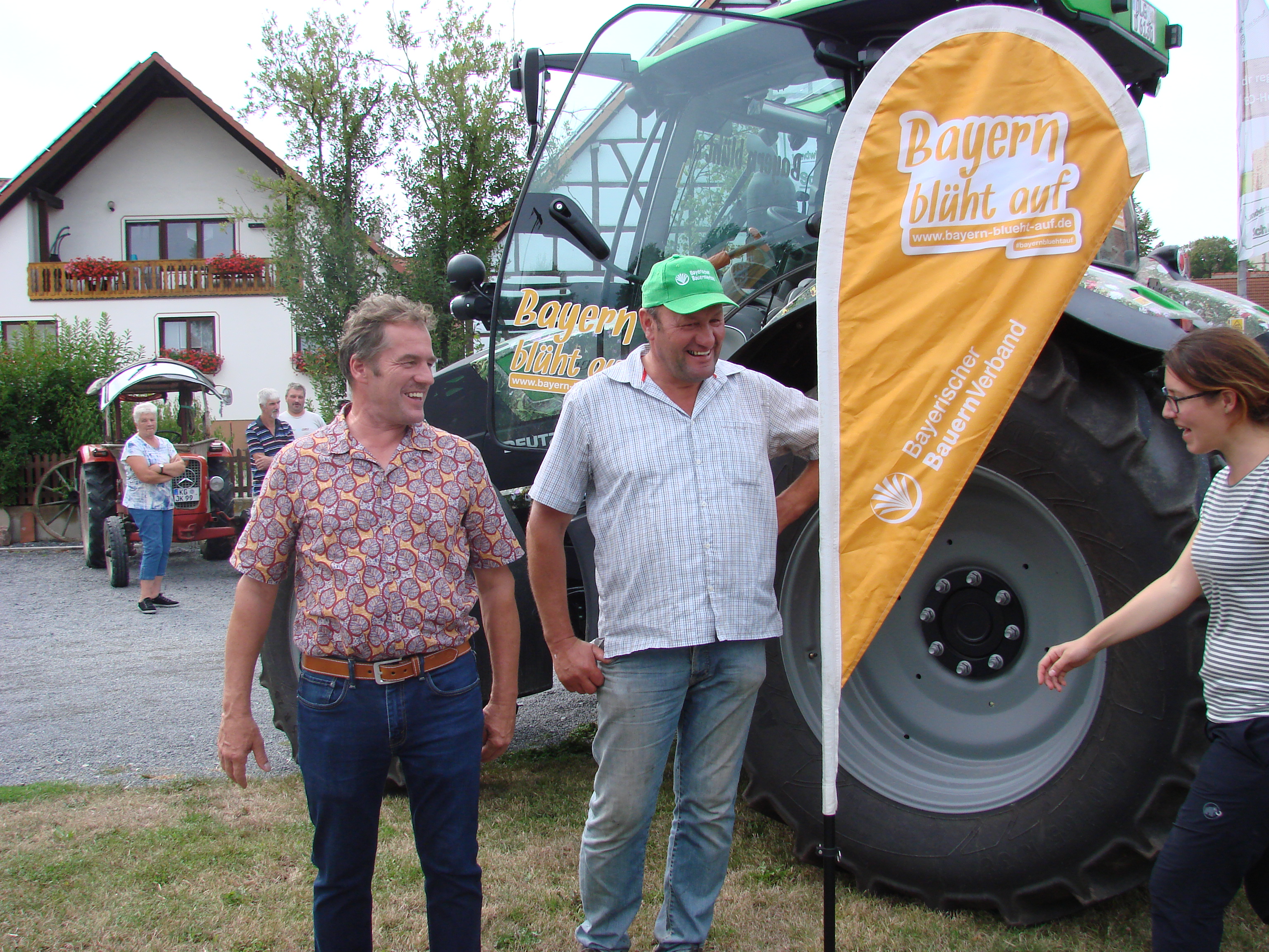2019-08-05-Schleppertour-Bayern-blüht-auf