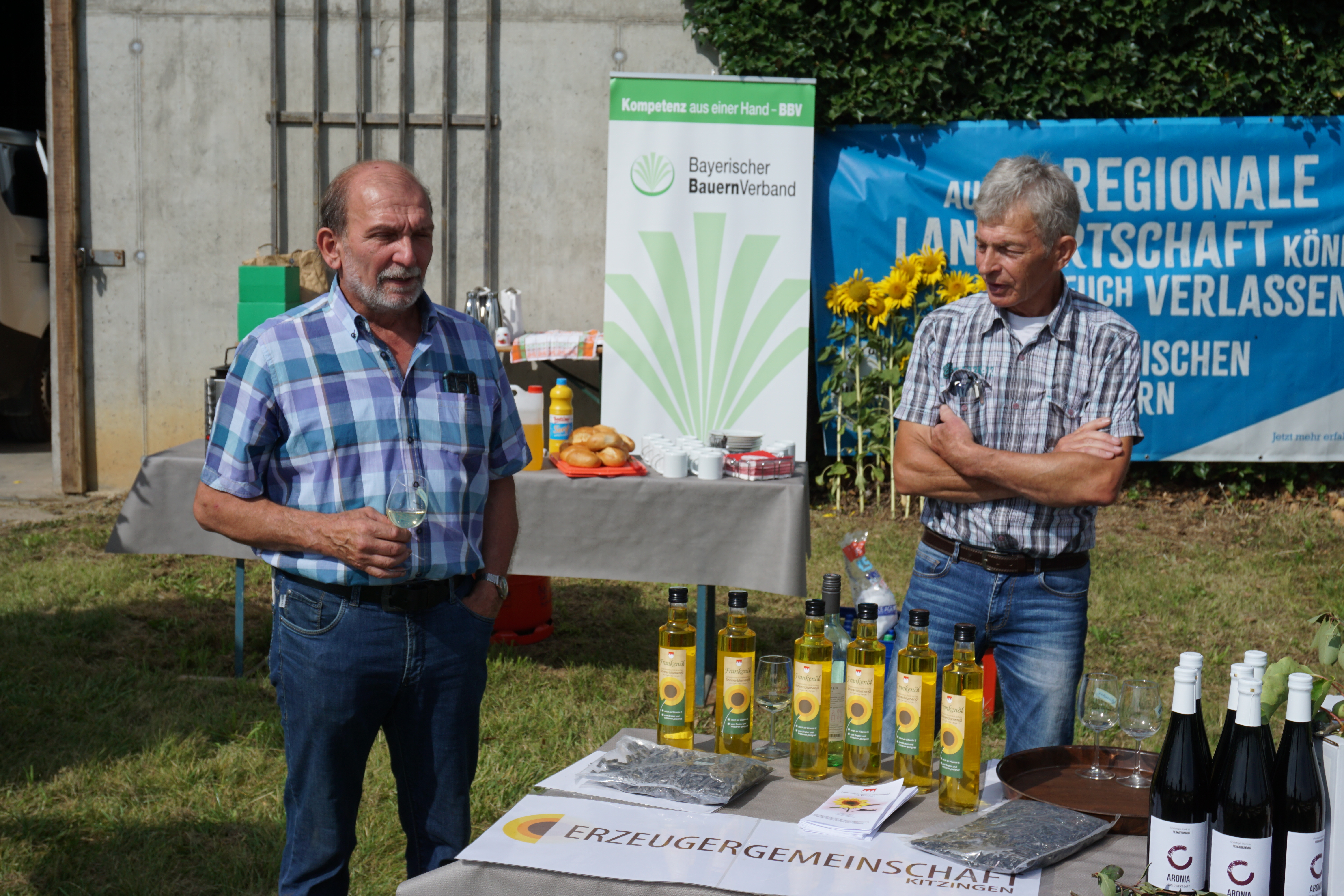 Erzeugergemeinschaft im Landkreis Kitzingen Sonnenblumenöl der Erzeugergemeinschaft