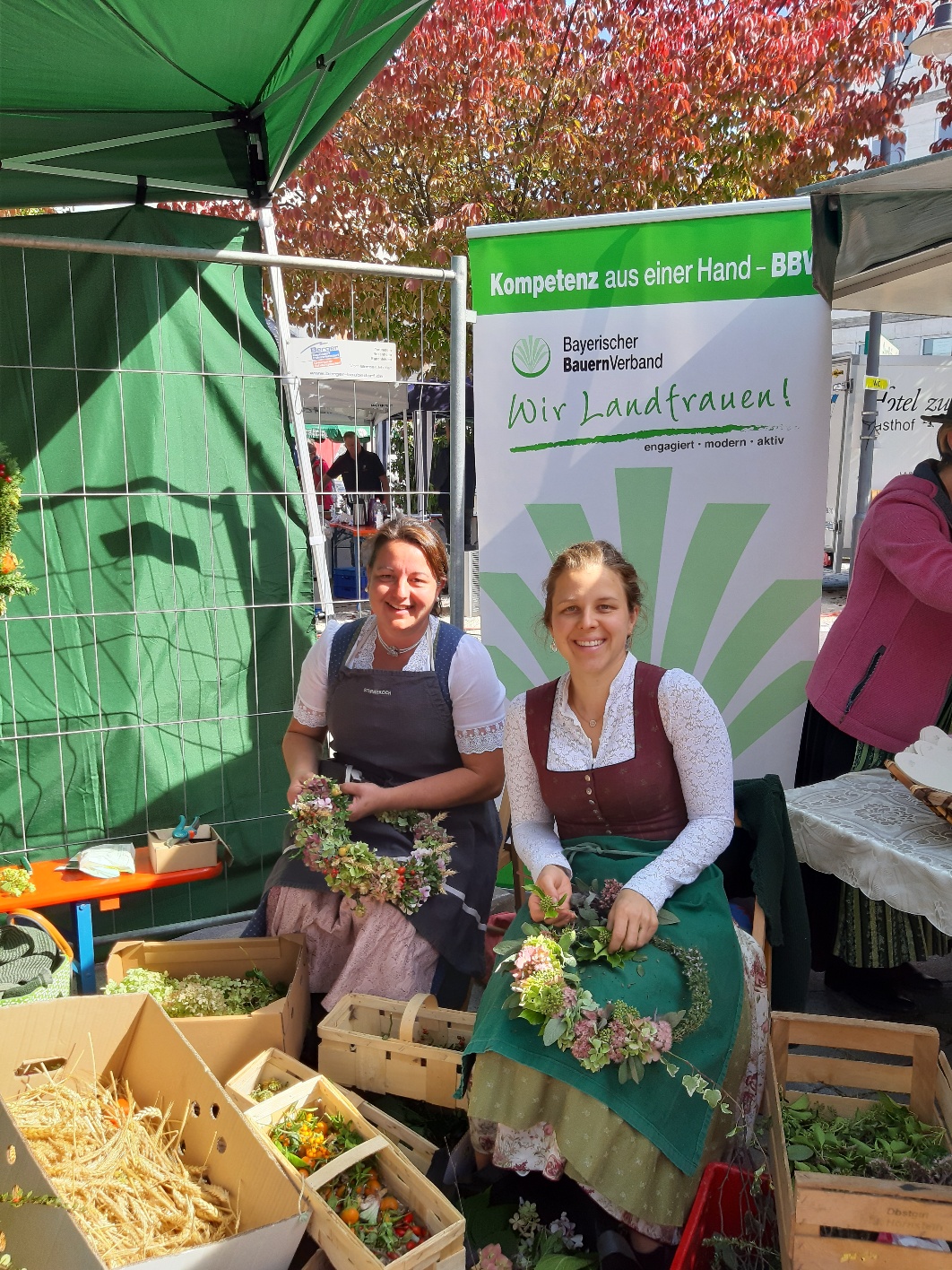 Herbstkranzaktion Kränze