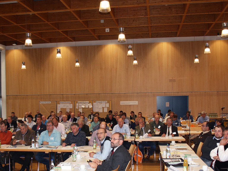 Landwirte aus ganz Bayern kamen in das Haus der bayerischen Landwirtschaft in Herrsching zur jährlichen Kreisobmännertagung des BBV