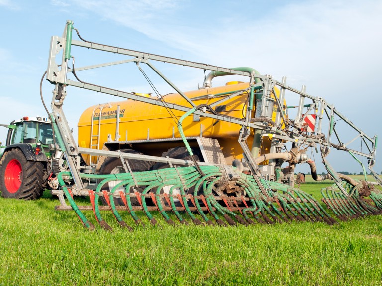 Präzise Düngung auf einem Feld