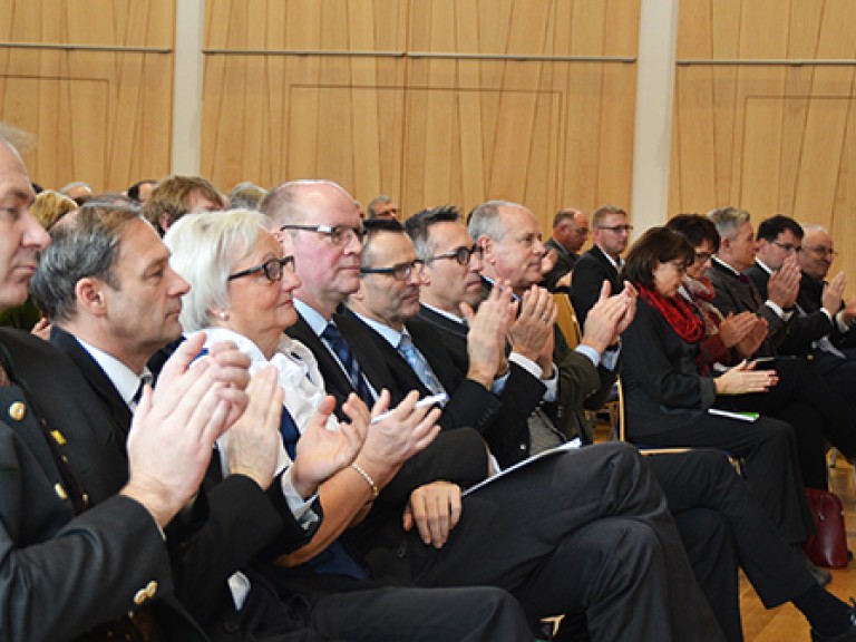 Ehrengäste auf der Landesversammlung des Bayerischen Bauernverbandes am Haus der bayerischen Landwirtschaft in Herrsching