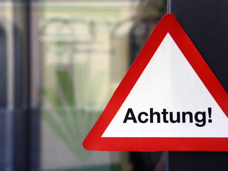 Achtung