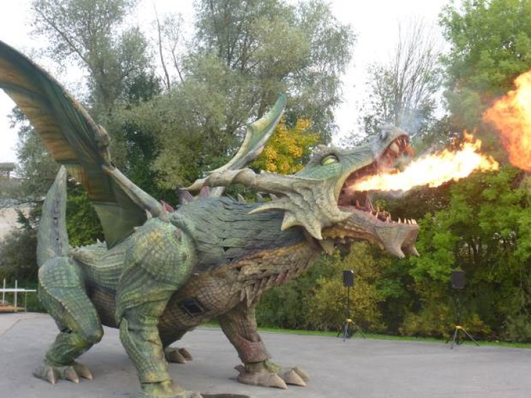 Further Drache