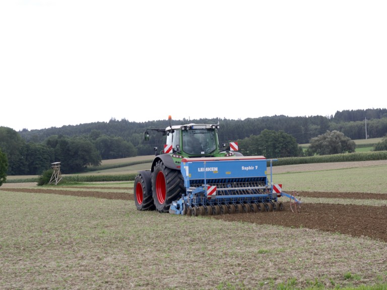 Traktor mit digitaler Technik