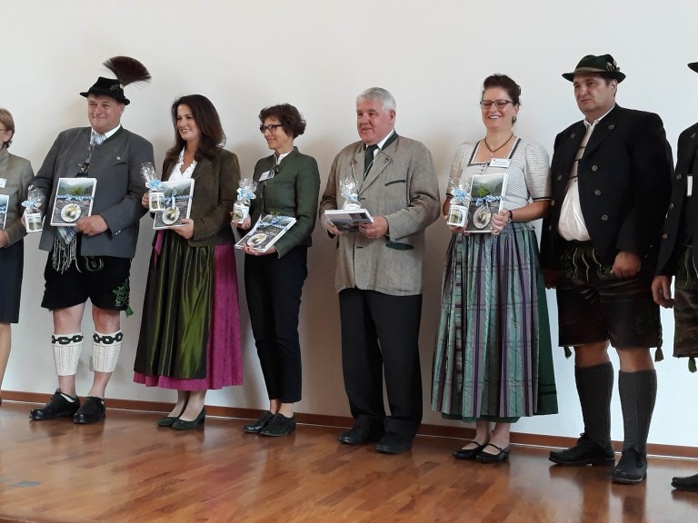 Gruppenbild der Hauptredner bei der Tagung