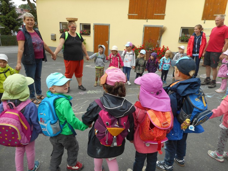 2018-07-23_Kinder auf dem Bauernhof