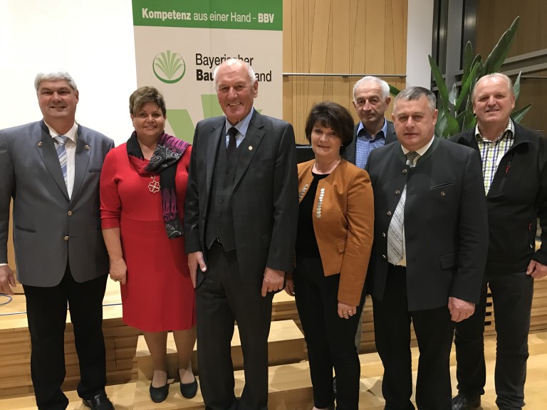 Ehrenamt aus Forchheim gratuliert