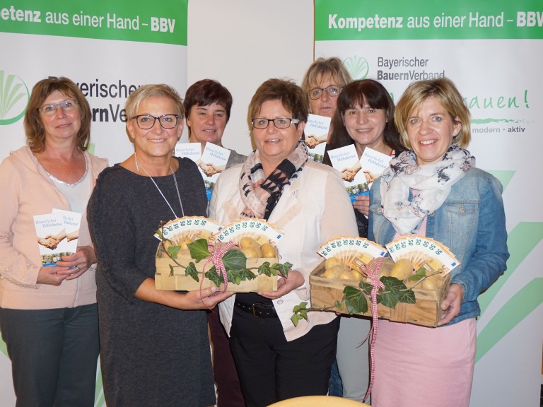 Spendenübergabe der Landfrauen Forchheim