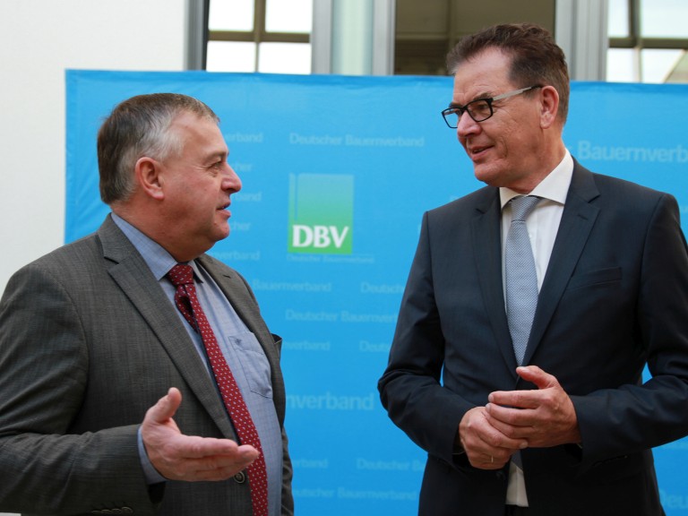 Bauernpräsident Walter Heidl und Bundesminister Dr. Gerd Müller