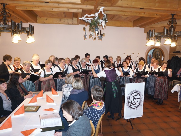 2019-01-23-40-jähriges-Jubiläum-Landfrauenchor-ERH