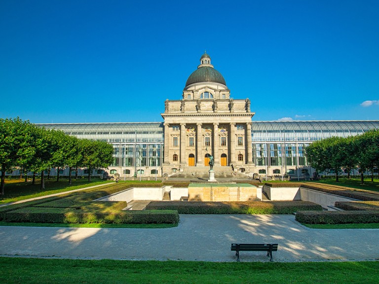 Die Bayerische Staatskanzlei in München