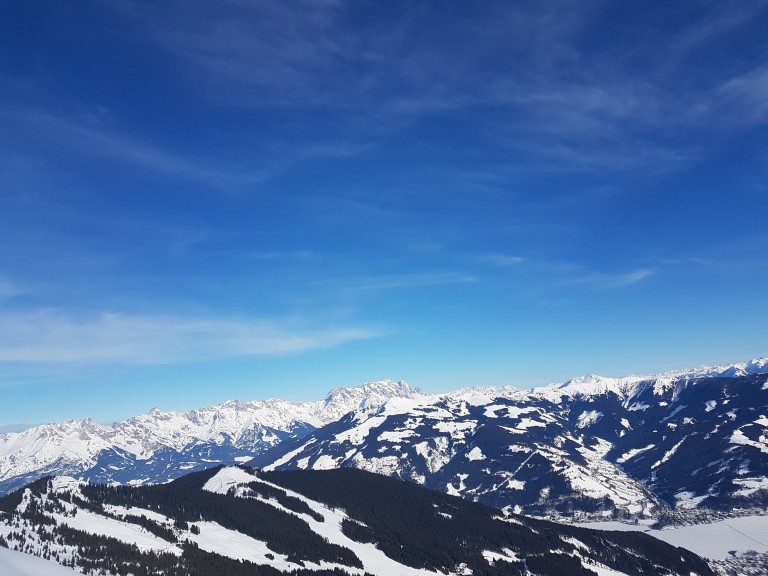 Berge und Schnee