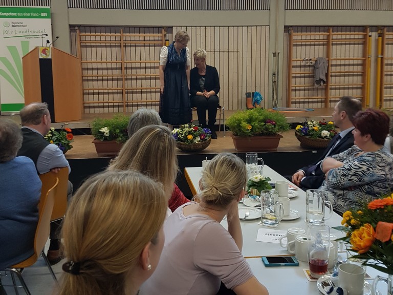 Auftritt Elke Pelz-Thaller Landfrauentag 2019