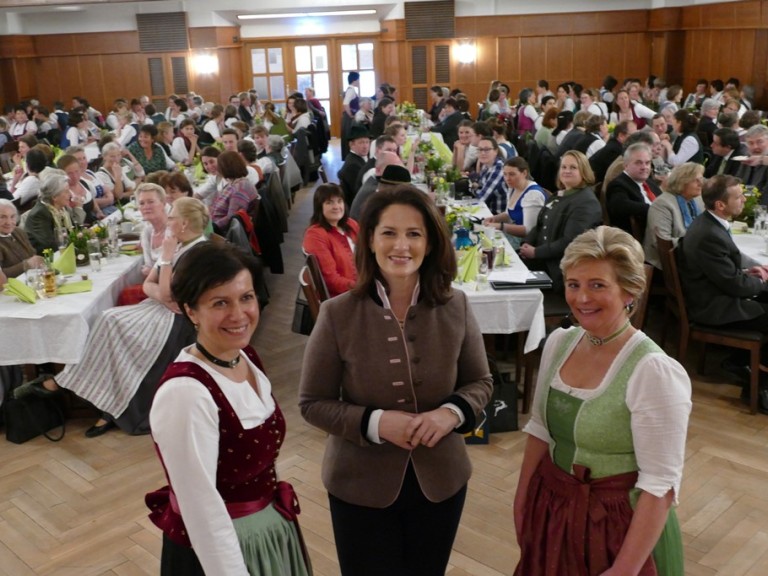 Michaela Kaniber am Landfrauentag in Hausham