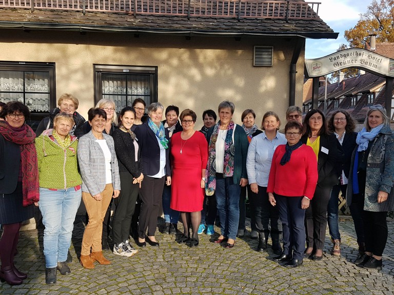 Die Landfrauen des Bayerischen Bauernverbandes beim Drei-Länder-Treffen.