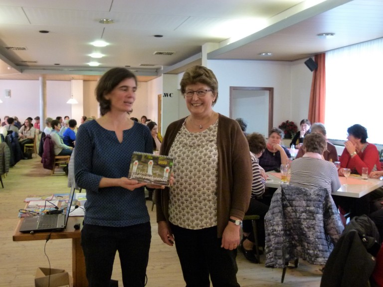 Stephanie Ertl, Verbraucherservice und Rosmarie Maier, Kreisbäuerin