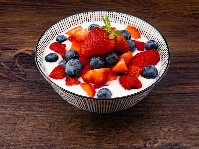 Joghurt mit Beeren