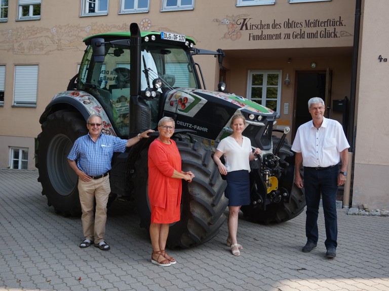 Traktortour Obstgroßmarkt Igensdorf