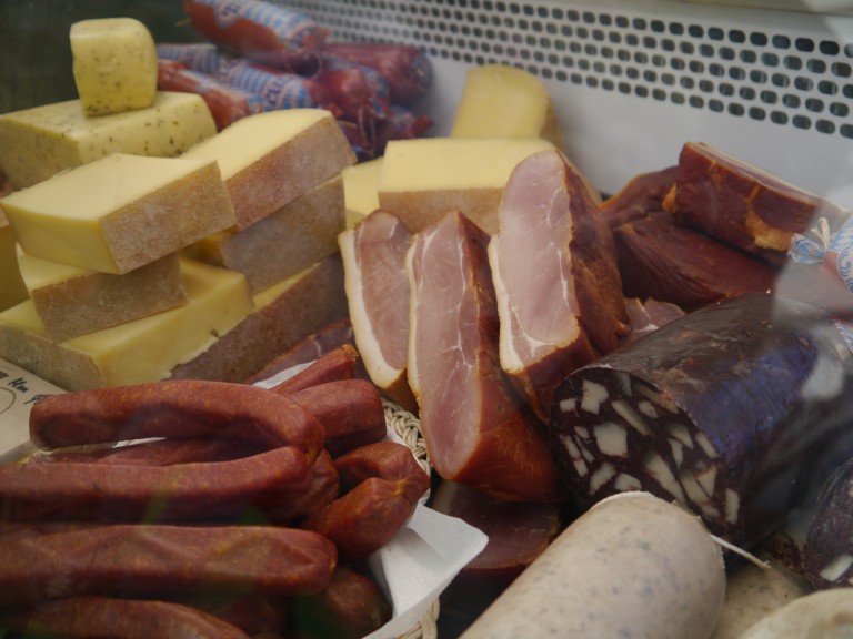 Wurst und Käse