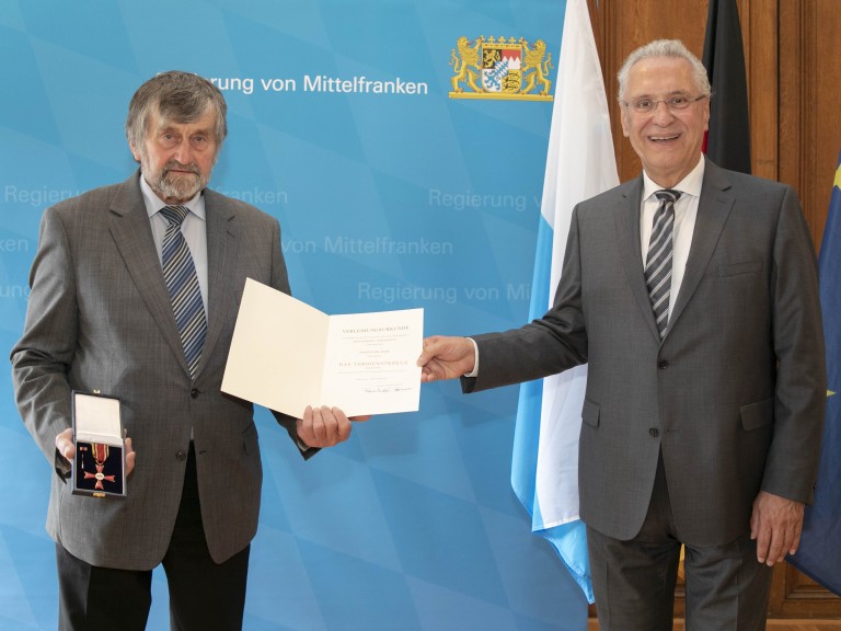 Bundesverdienstkreuz für Karl Eisen  