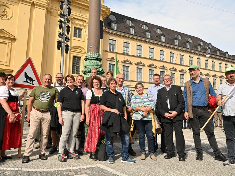 Demonstranten auf dem Odeonsplaz