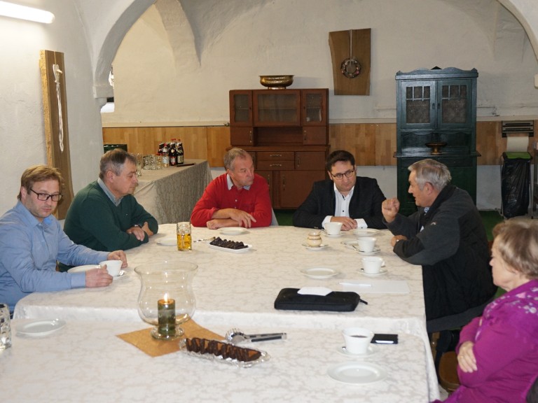 2021-11-18-Schweinehaltung - pol. Austausch
