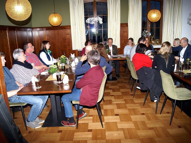 Dorfhelferinnen und Betriebshelfer