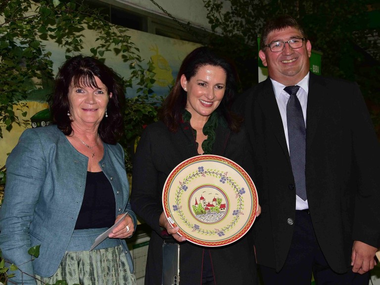 Michaela Kaniber bei den Kulmbacher Landwirten
