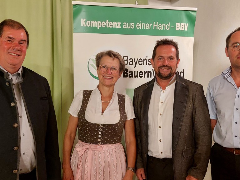 titelbild_fuer_homepage_renate_und_herren.jpg