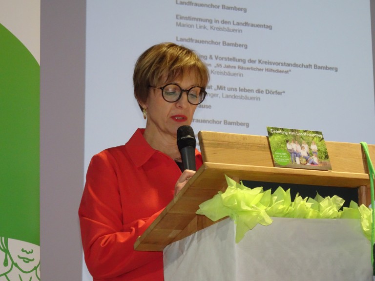 Begrüßung Kreisbäuerin Marion Link