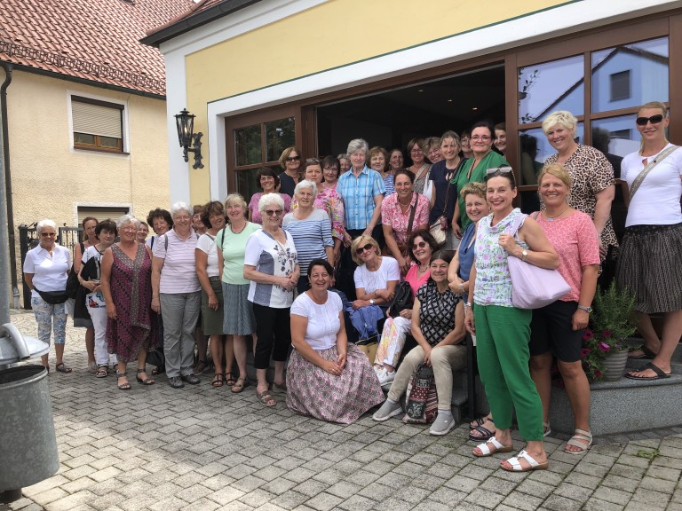 Gruppenbild Lehrfahrt nach Pocking