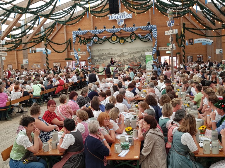 Große Stimmung auf der Oidn Wiesn