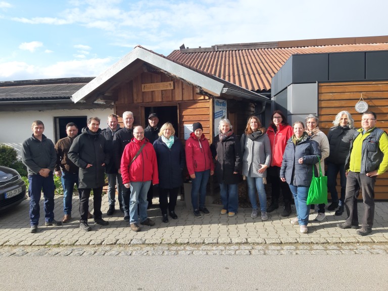 Gruppenfoto bei Austausch mit Grünen