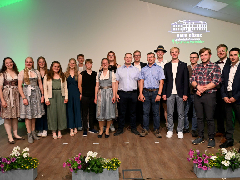 Siegerinnen und Sieger beim Berufstwettbewerb 2025