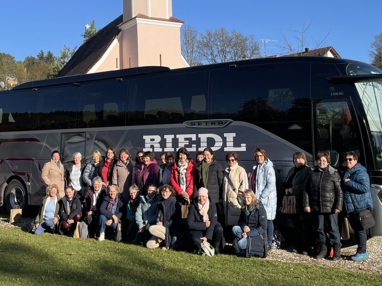 2025-11-18 BZI Alb Gruppenfoto