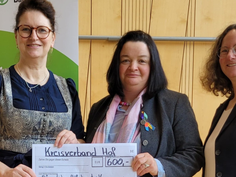 Spendenübergabe an den Bäuerlichen Hilfsdienst e.V.