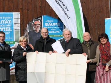 Finanzministerium und Bayerischer Bauernverband unterzeichnen gemeinsam die Rahmenvereinbarung zum Jagdkataster