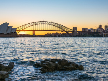 Die Oper von Sydney bei Sonnenuntergang