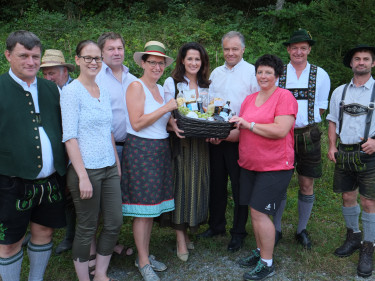 Murnau Staffelsee Begehung BBV Ministerin Kaniber