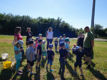 Kinder mit Kartoffeln Famielie Hofmann Bad Rodach