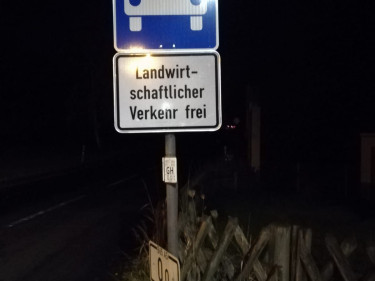 Bundesstraße Landwirtschaft erlaubt