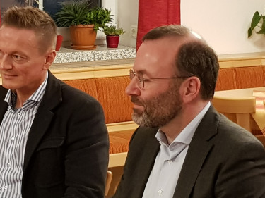 2020-03-09Manfred Weber