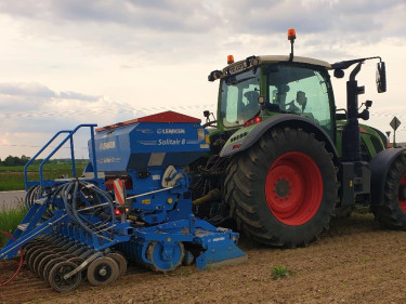 2020-05-08 Landwirte säen Blühstreifen
