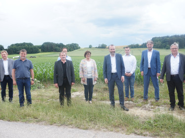 MdEP Manfred Weber auf Betrieb Mühlbauer, Badersdorf