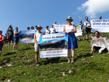 wolfaktion auf der alm