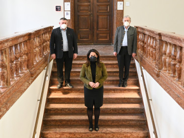 Ministerin Michaela Kaniber, Bauernpräsident Walter Heidl und Generalsekretär Georg Wimmer