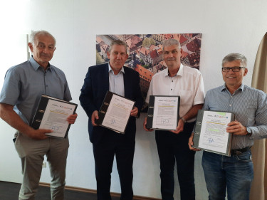 GEG Unterschriften Übergabe an MdB