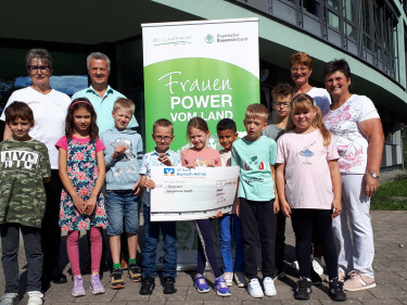 Bayreuther Landfrauen spenden an Markgrafenschule
