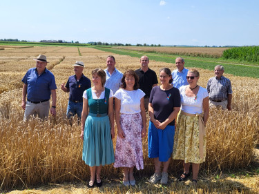 Erntepressefahrt Landkreis Erding